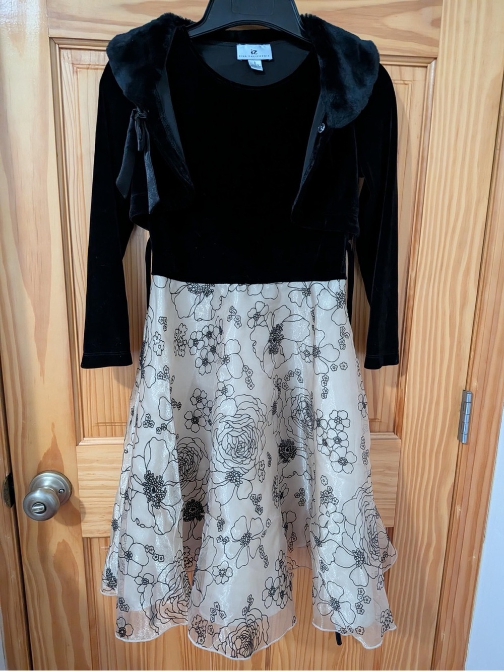 IZ Byer California Black Velvet Floral Dress Bolero Set Size 8